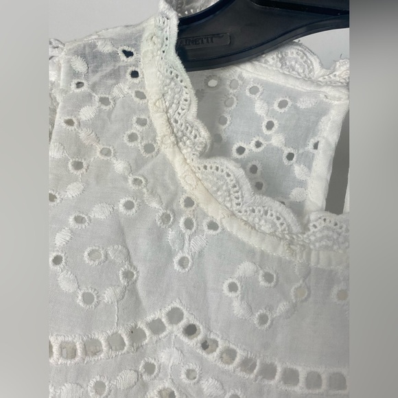 BCBGMAXAZRIA Women’s Sz XXS Cotton Eyelet Ruffle Top Off White Retails 198 - Picture 6 of 7